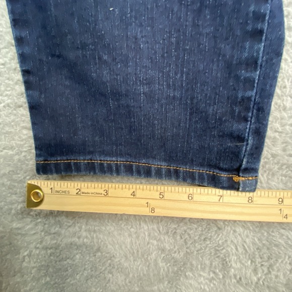 Gloria Vanderbilt Amanda Jeans Size 12 Short Straight Dark Wash Stretch Casual - Picture 11 of 14